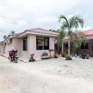 Kampung Пантай-Сенанг